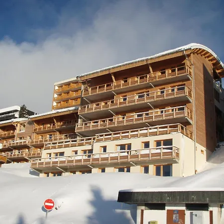 Apartment In With Balcony Chamrousse