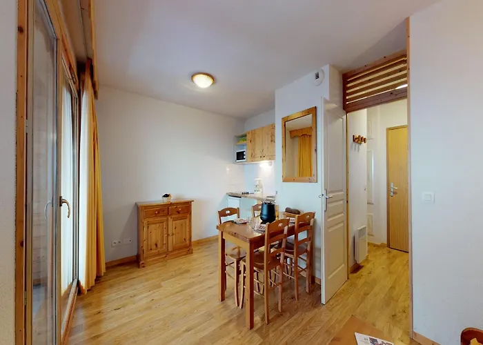 In With Balcony